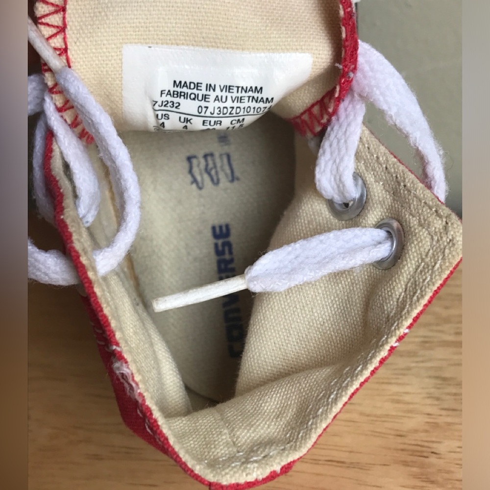 Converse All-Star Chuck Taylor High-Tops Red Size: US Toddler 4.0 EUR 20 CM 11.5 - Picture 12 of 14